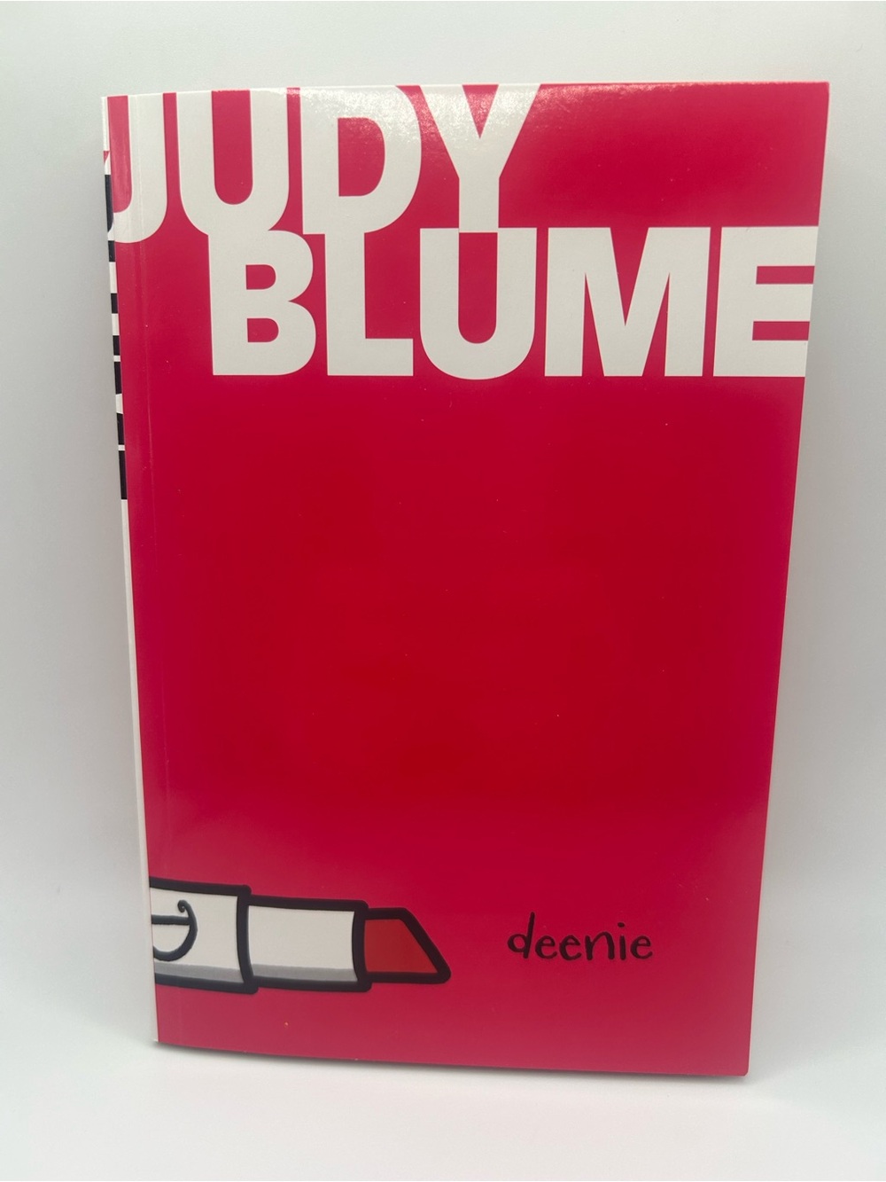 🆕 Judy Blume Paperback Books (Set of 4) - great for summer reading 📚 🏖️ - Picture 8 of 11